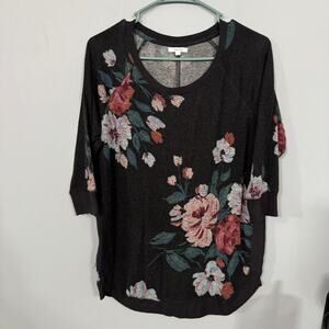 Maurices Charcoal & Floral Print Half Sleeve Knit Top Women's Size Medium